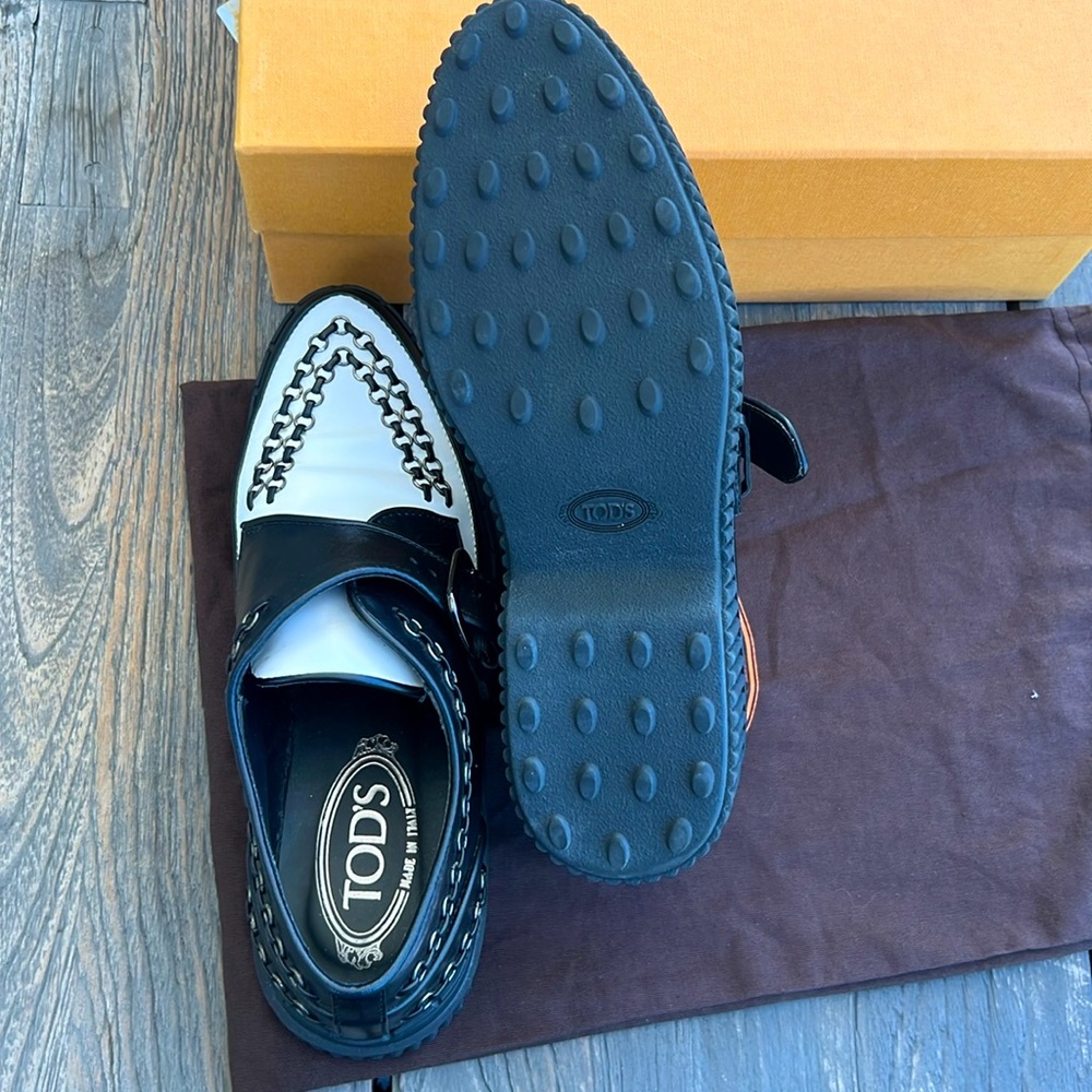 Tod's Black and White Women’s Loafers —37 - Picture 6 of 6